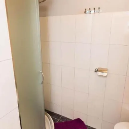 Modern In With Private Terrace - One Bedroom With Terrace Apartmán *