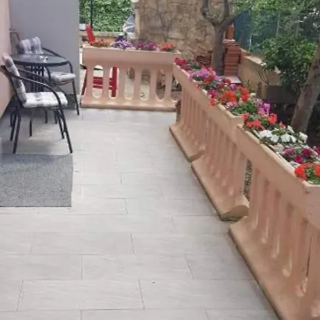 Apartmán Modern In With Private Terrace - One Bedroom With Terrace *